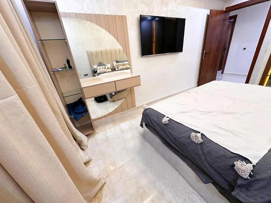 公寓 Appartement L'Aube Centre Ville 马拉喀什